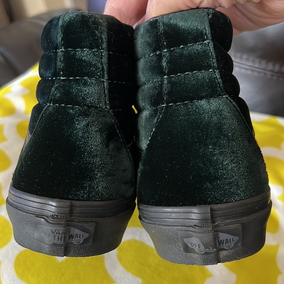 NWOT VANS HI Velvet Green Black unisex sneakers - Picture 6 of 11